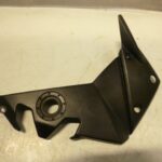 cache latéral droite