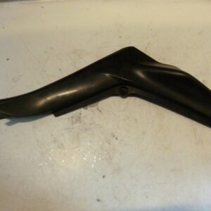 cache sous selle (gauche)