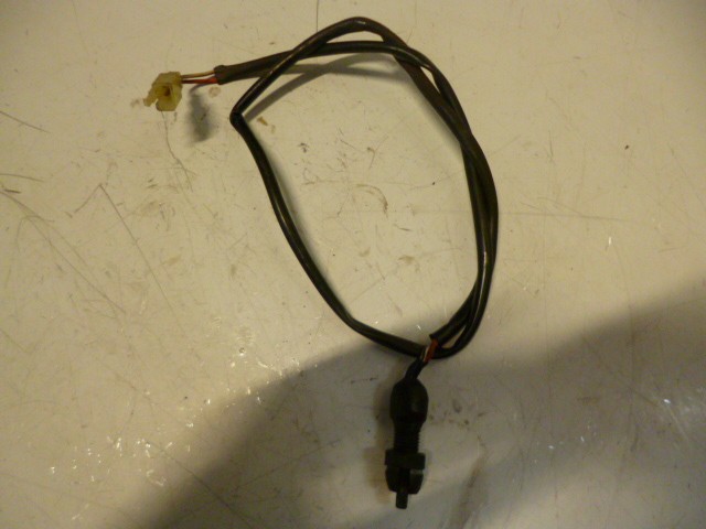 contacteur de feux stop