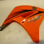 carénage latéral droit ( avant )