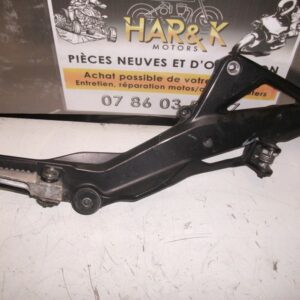 platine repose pied droit