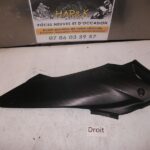 cache latéral droit