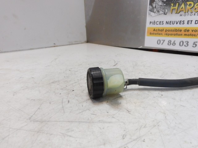 bocal de freins arrière