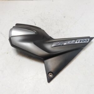 cache lateral gauche