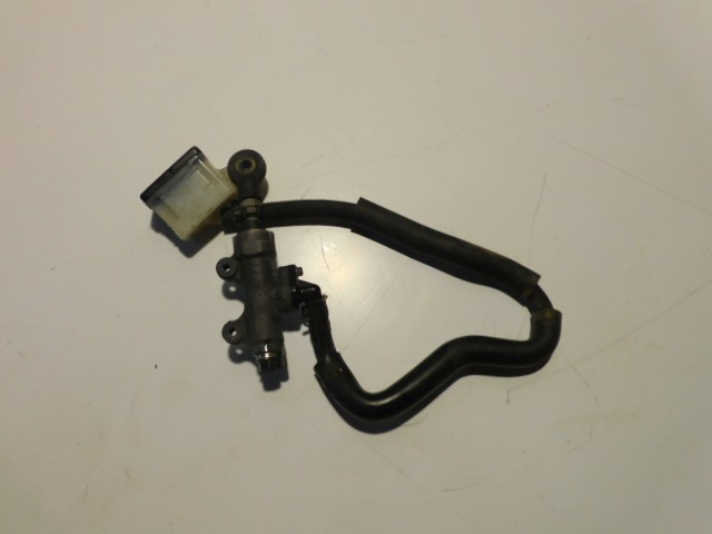 maitre cylindre de frein