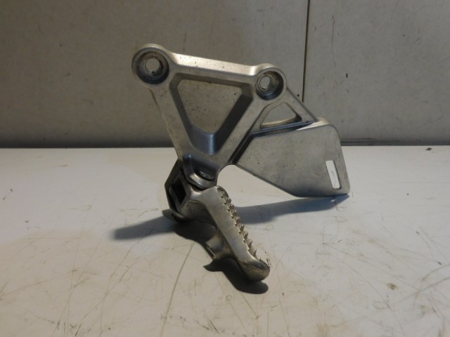 platine avant gauche