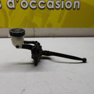 MAITRE CYLINDRE AVANT