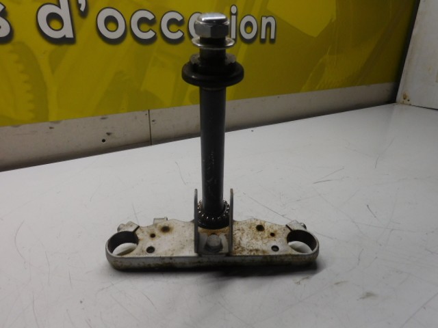 te de fourche inferieur