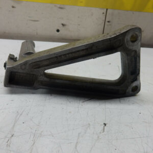 PLATINE ARRIERE GAUCHE