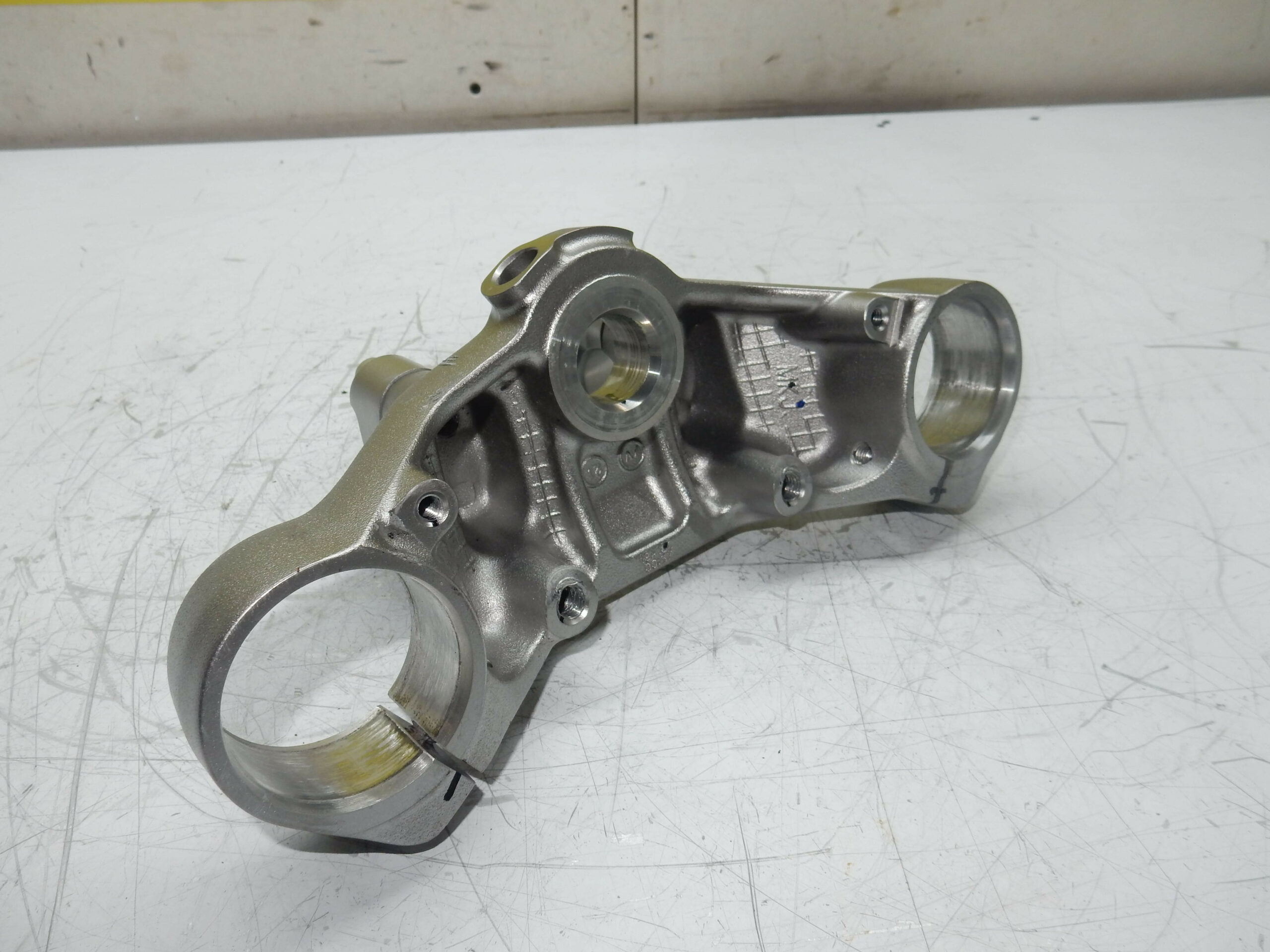 TE DE FOURCHE SUPERIEUR