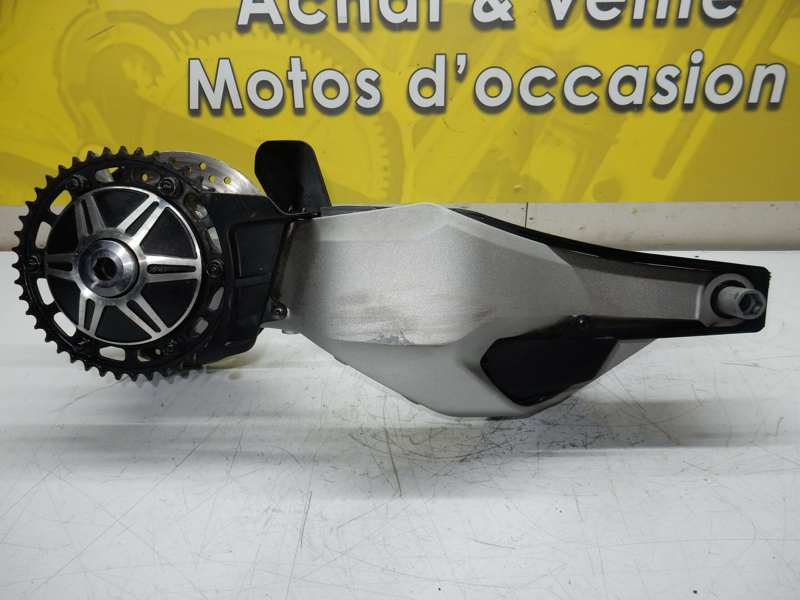 BRAS OSCILLANT MONO BRAS