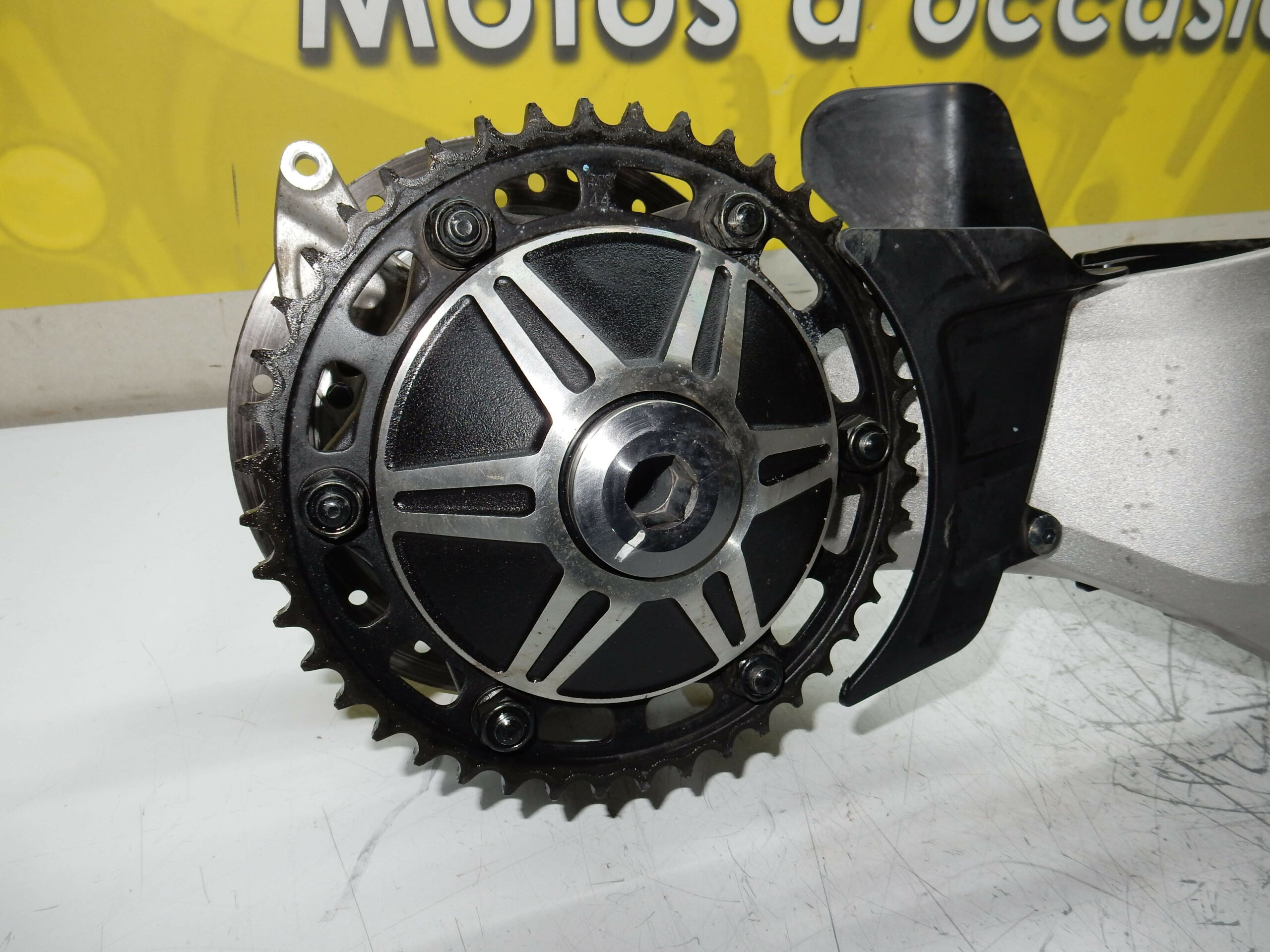 BRAS OSCILLANT MONO BRAS