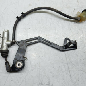 MAITRE CYLINDRE ARRIERE