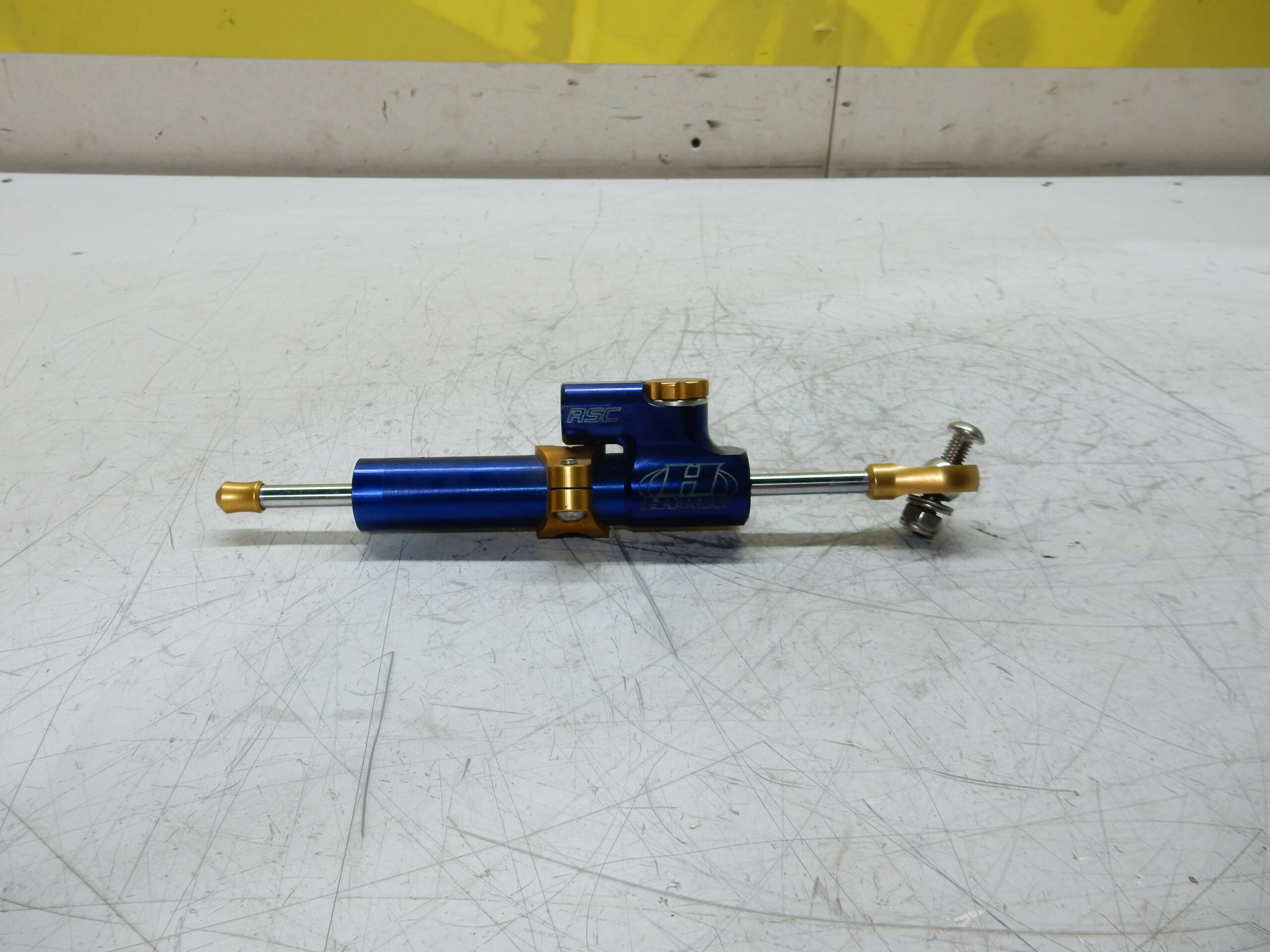 Amortisseur de direction