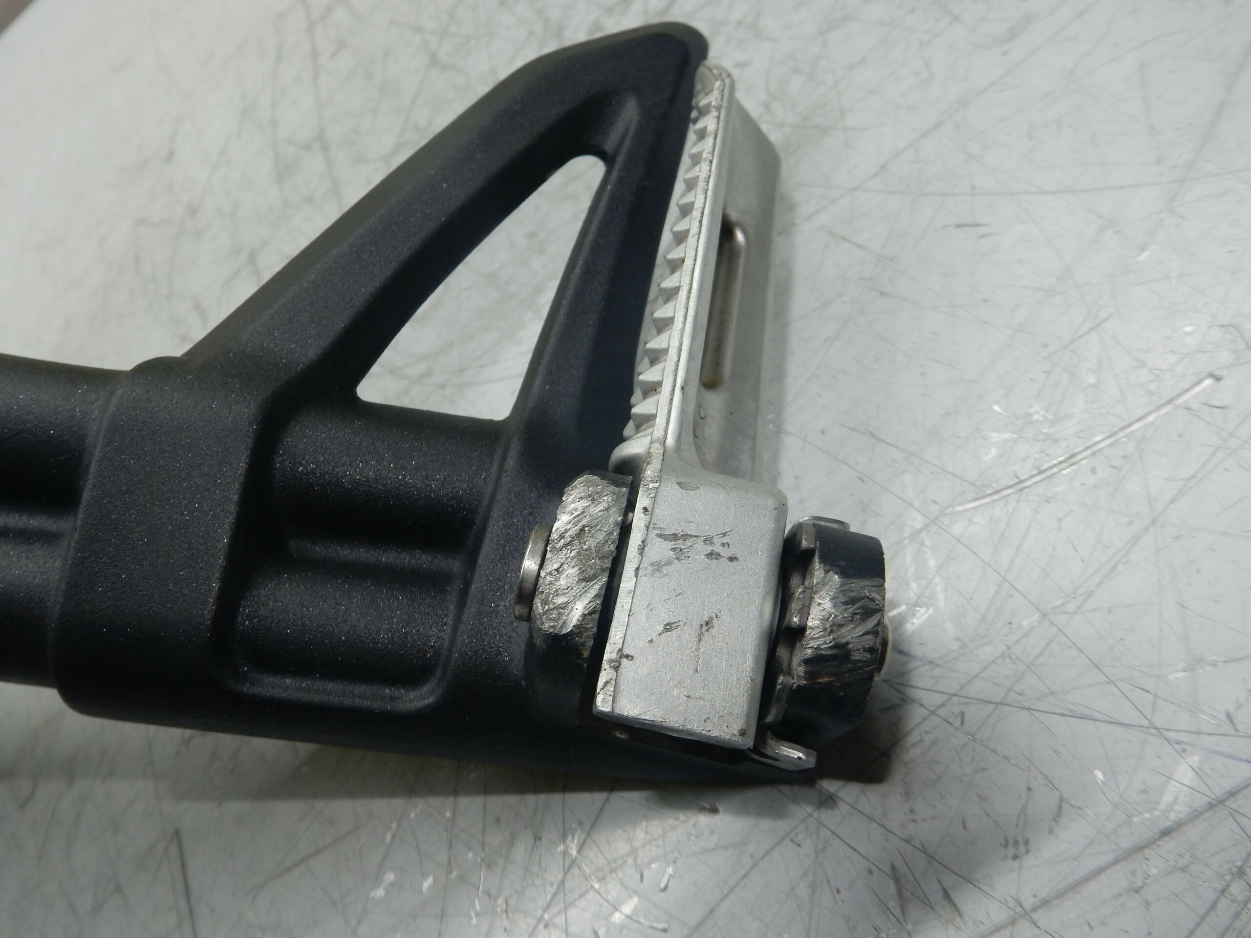 platine arriere gauche