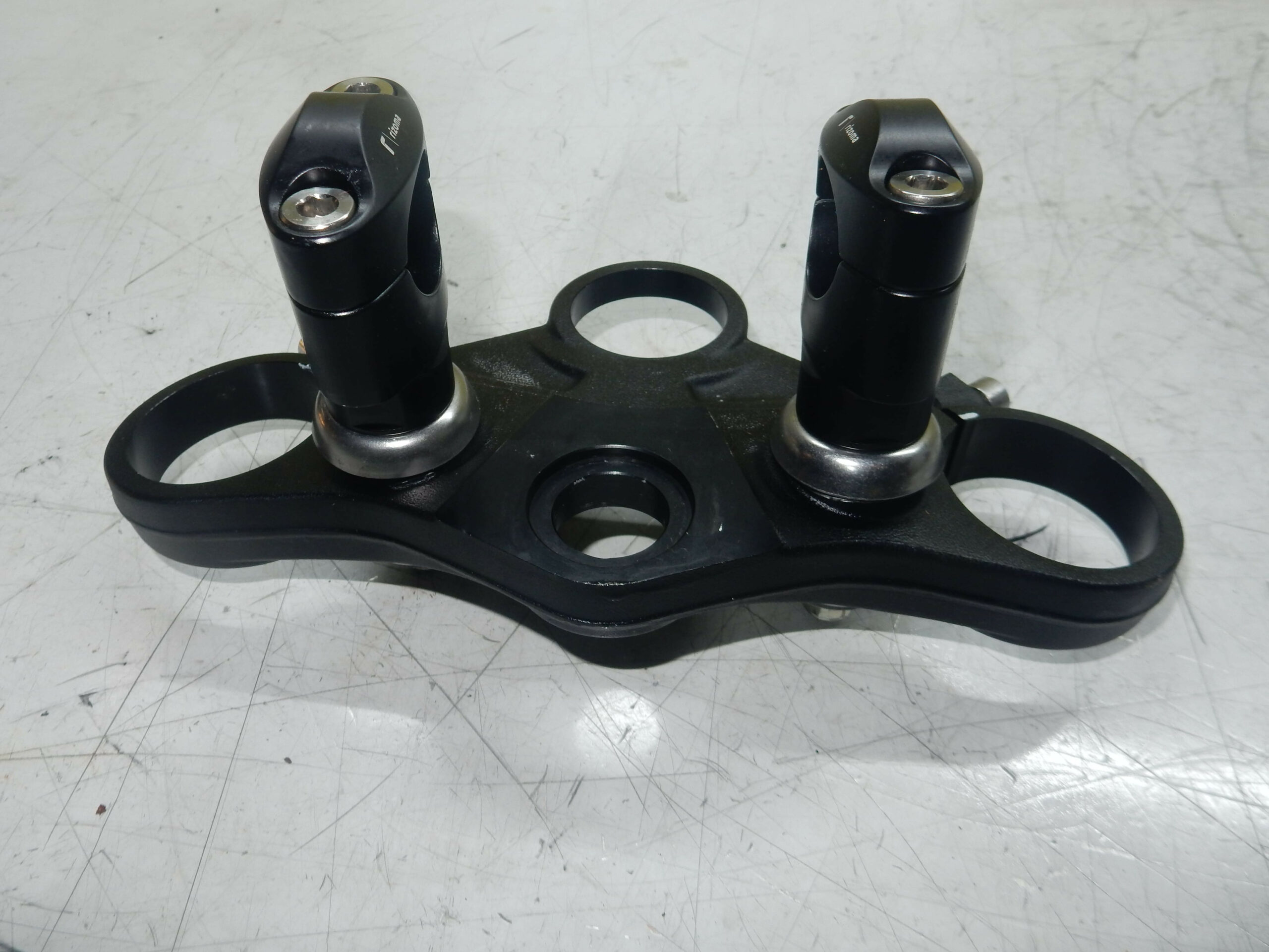 te de fourche supérieur