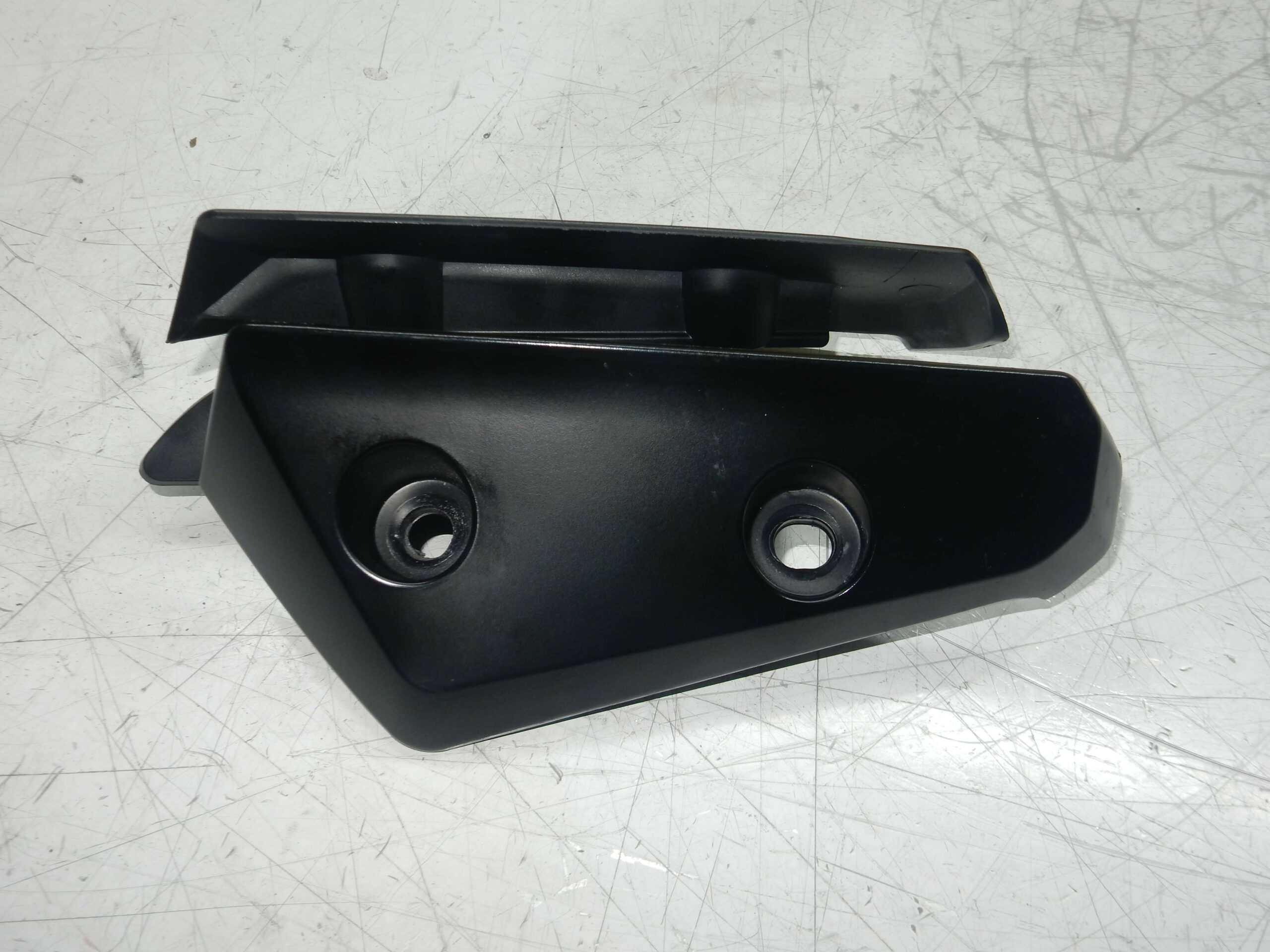 CARENAGES GARDE BOUE