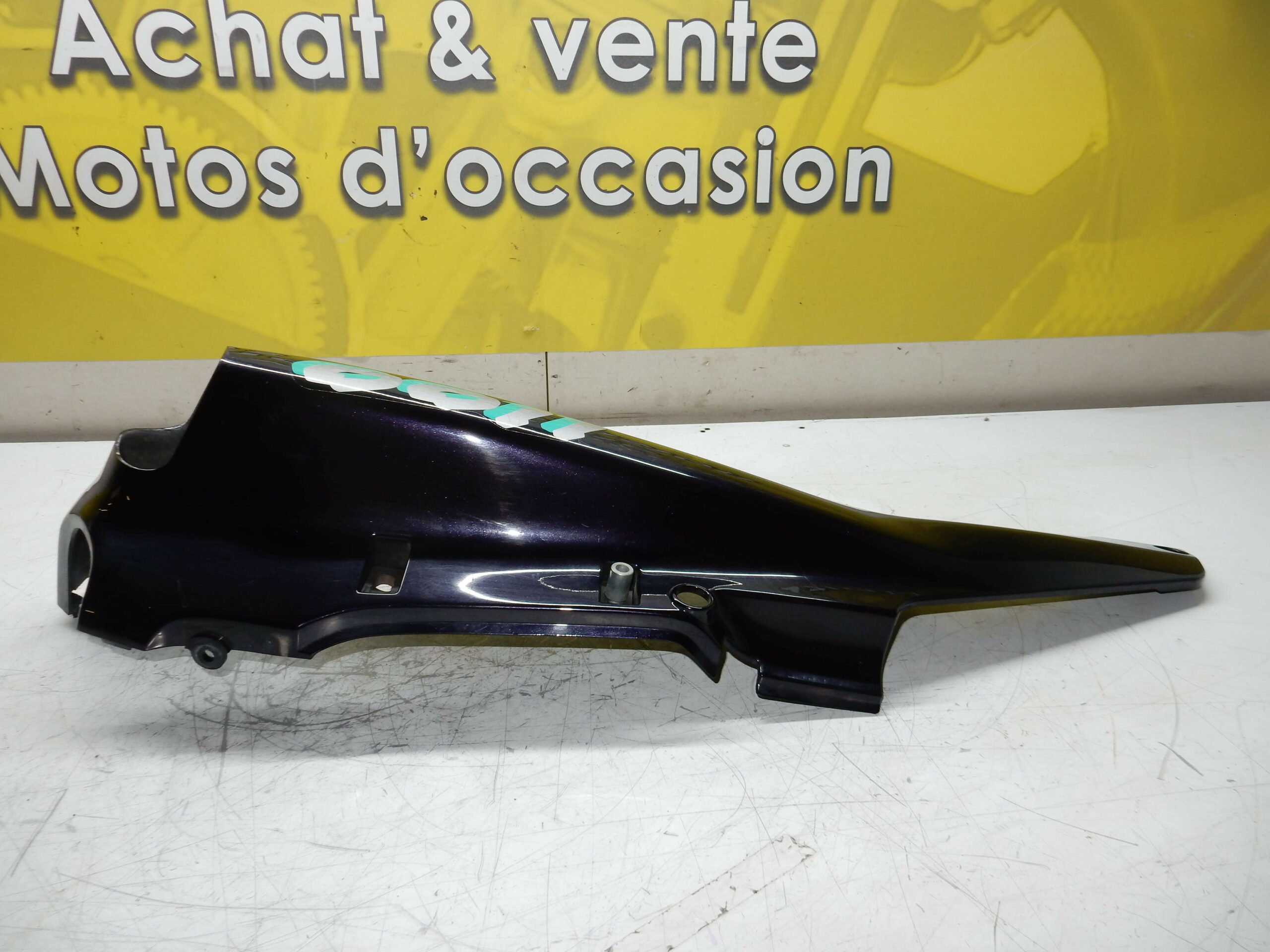 carénage arrière gauche