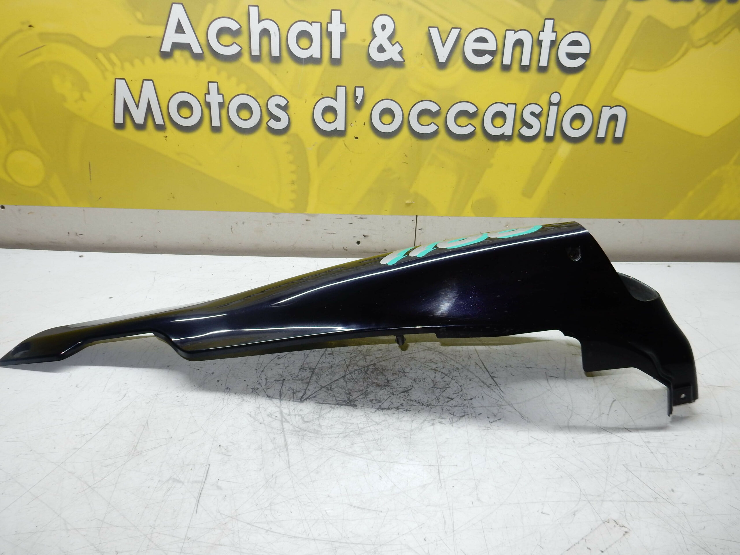 carénage arrière gauche