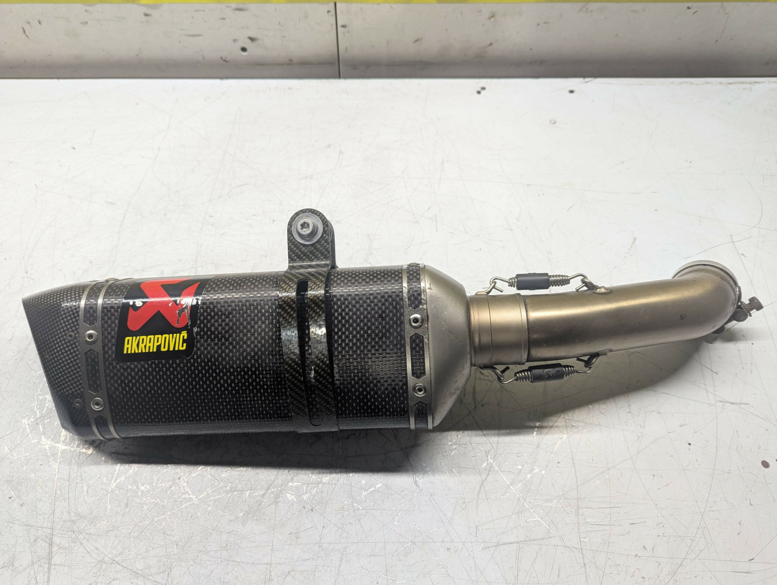 échappement ( silencieux )