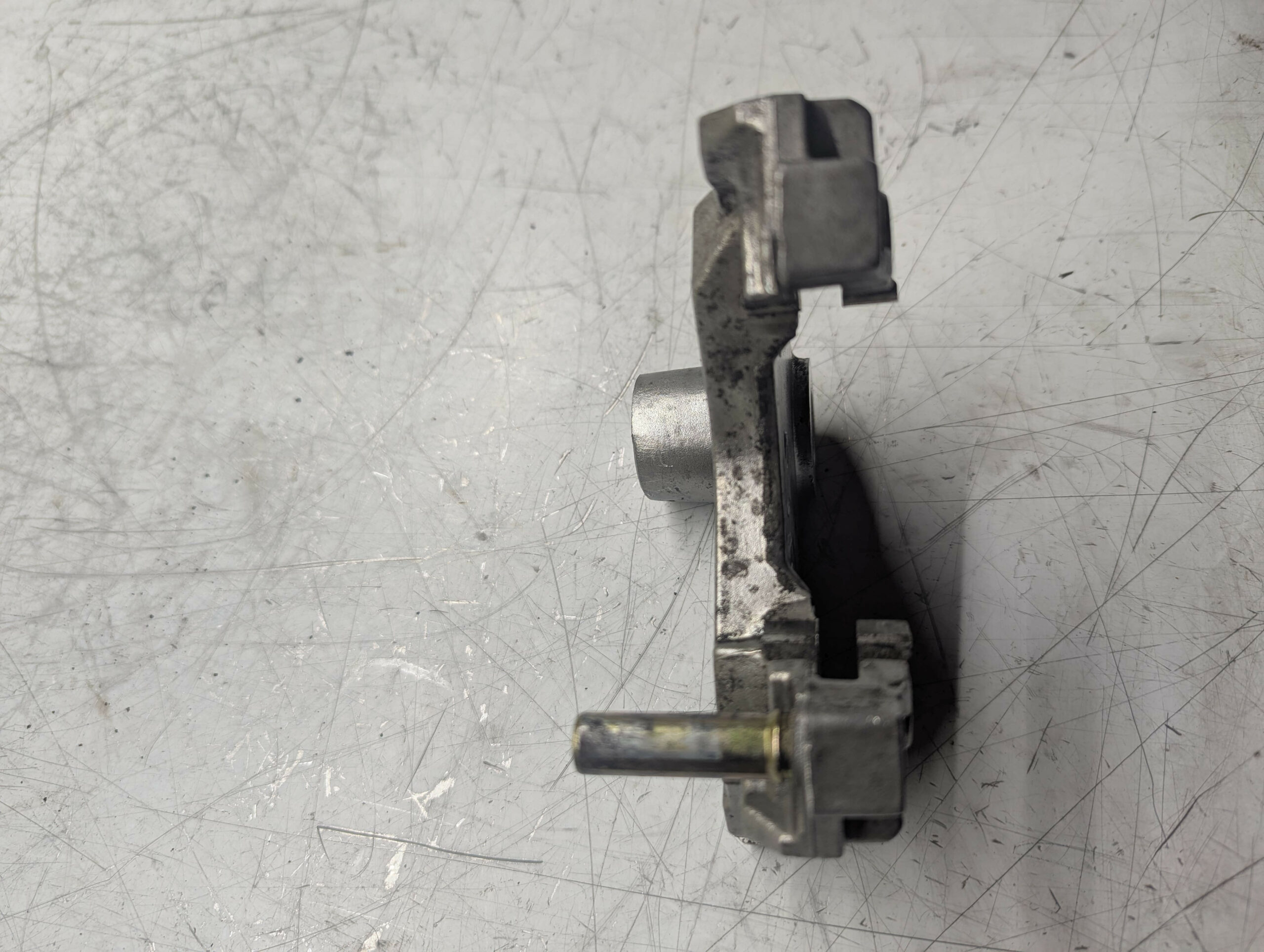 support étrier arriere