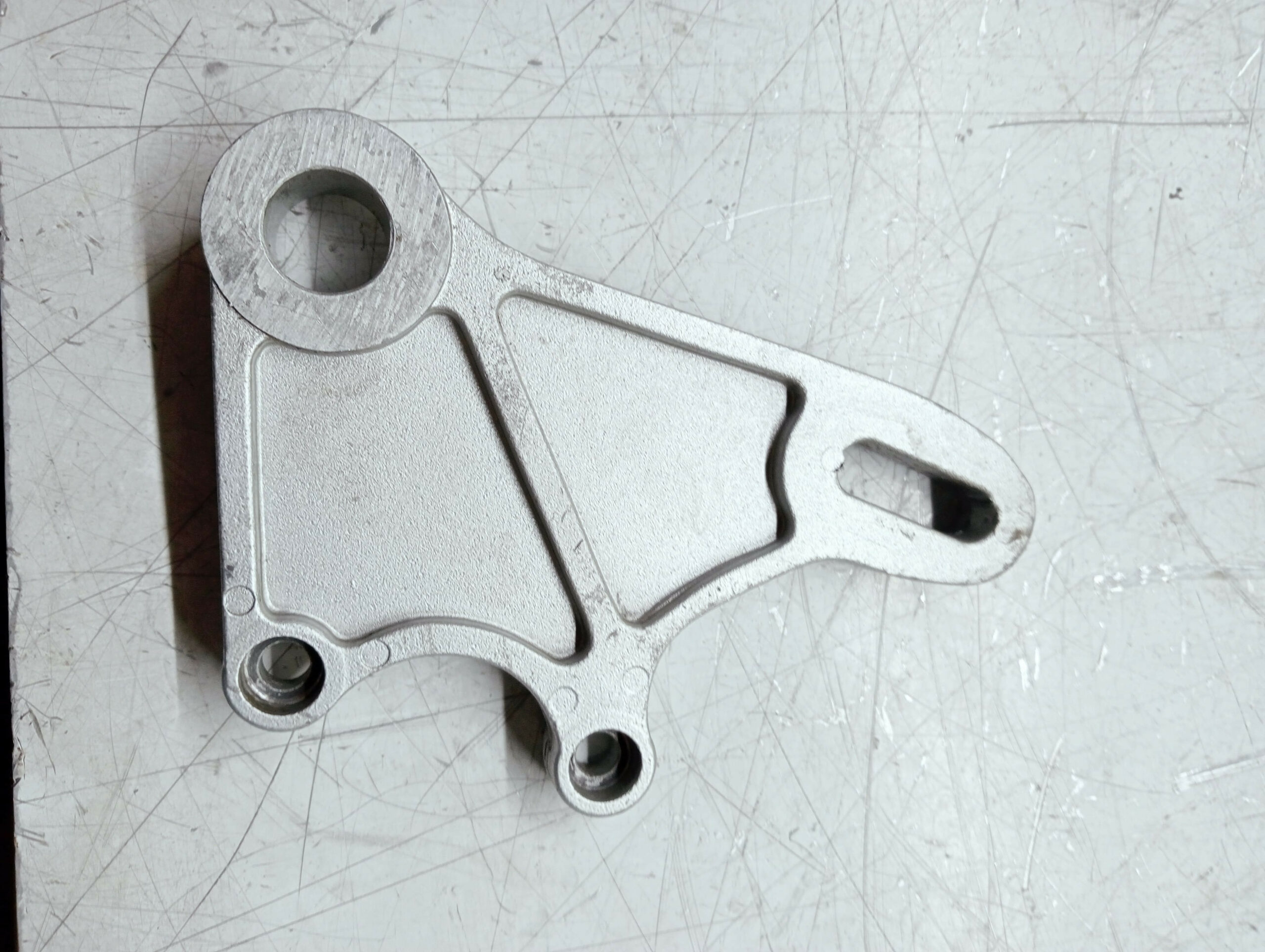 support etrier arriere