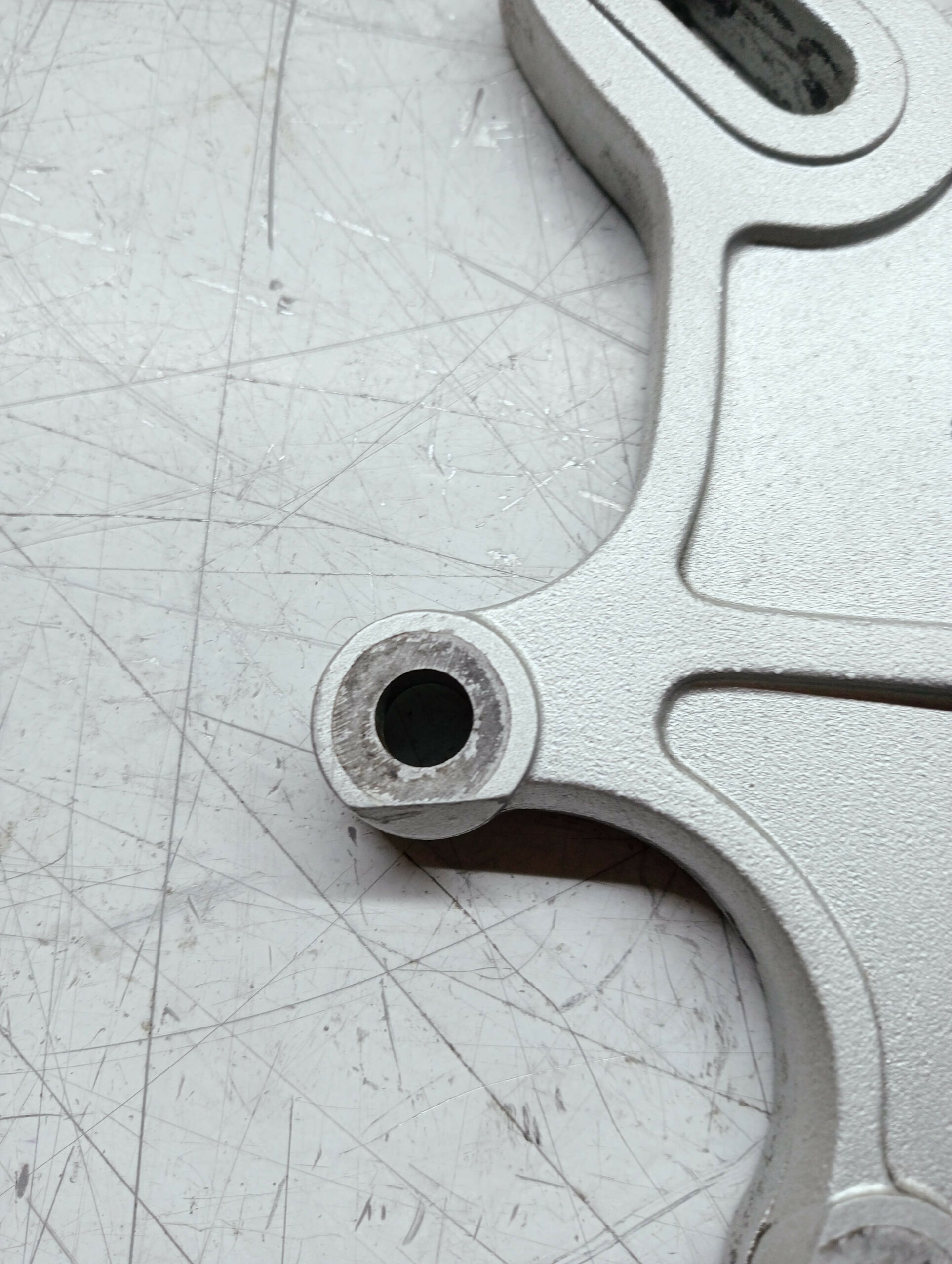 support etrier arriere