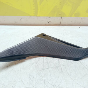 carenage lateral gauche