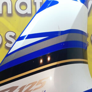 carénage latéral droit