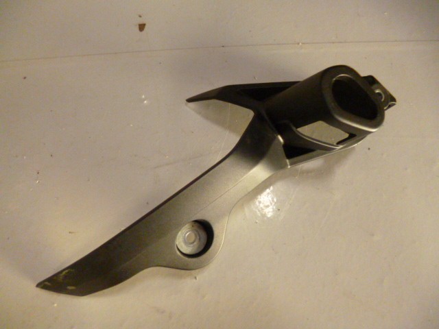 Cache tête fourche gauche