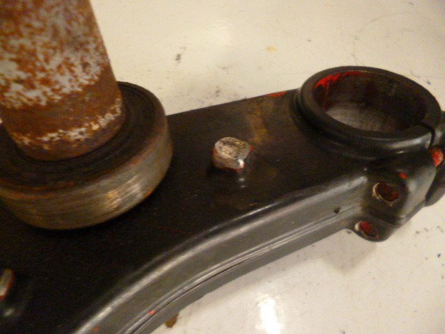 Te de fourche inférieur