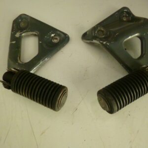 platines repose pied arrière