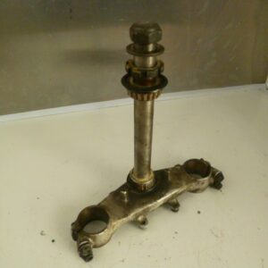 te de fourche inferieur