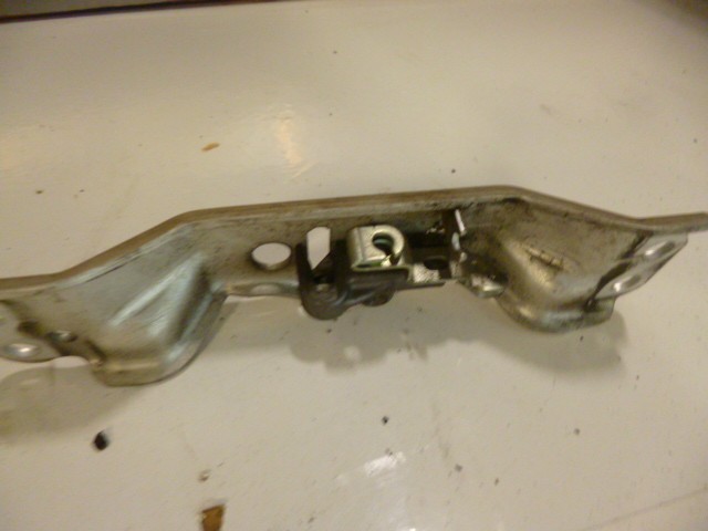 verrou de selle arrière