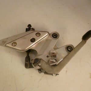 platine avant droite