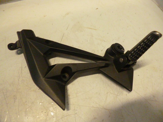 platine arrière droite