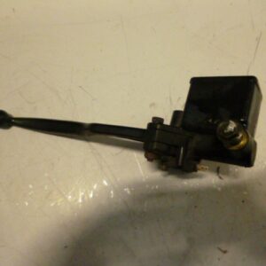 maître cylindre de frein avant