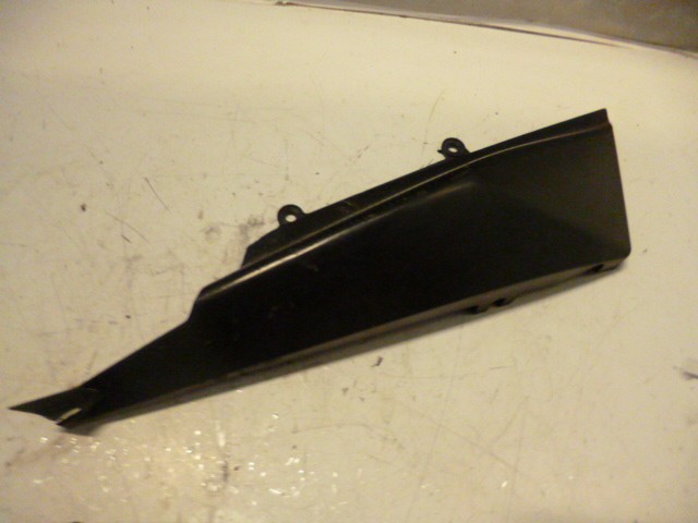 carénage arrière (droit)