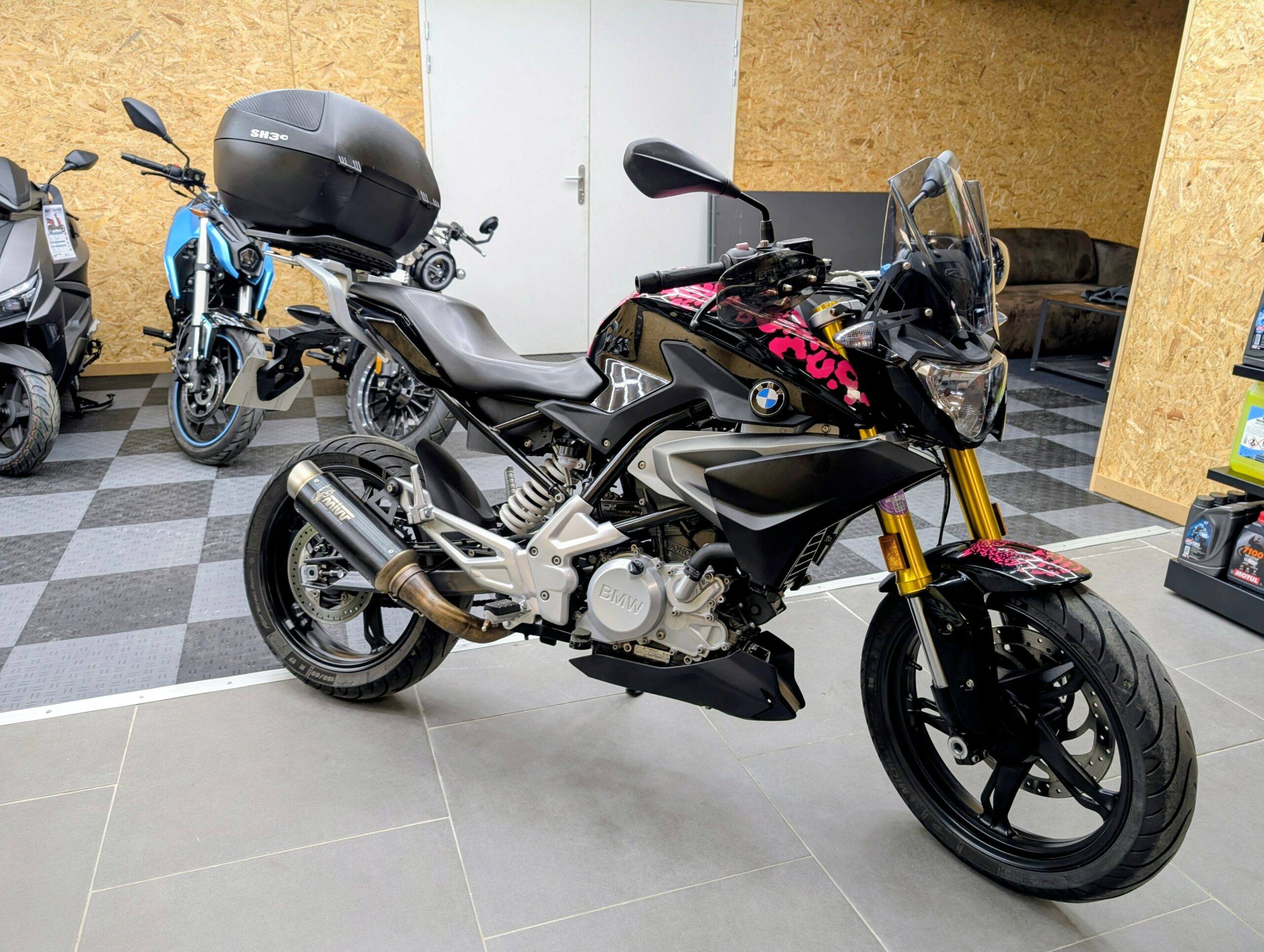 BMW G310R