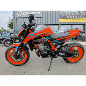 KTM 890 DUKE R