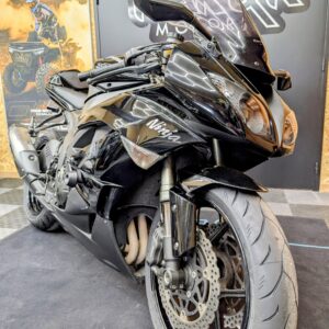 KAWASAKI ZX6R