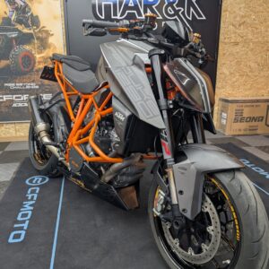 KTM 1290 SUPER DUKE R