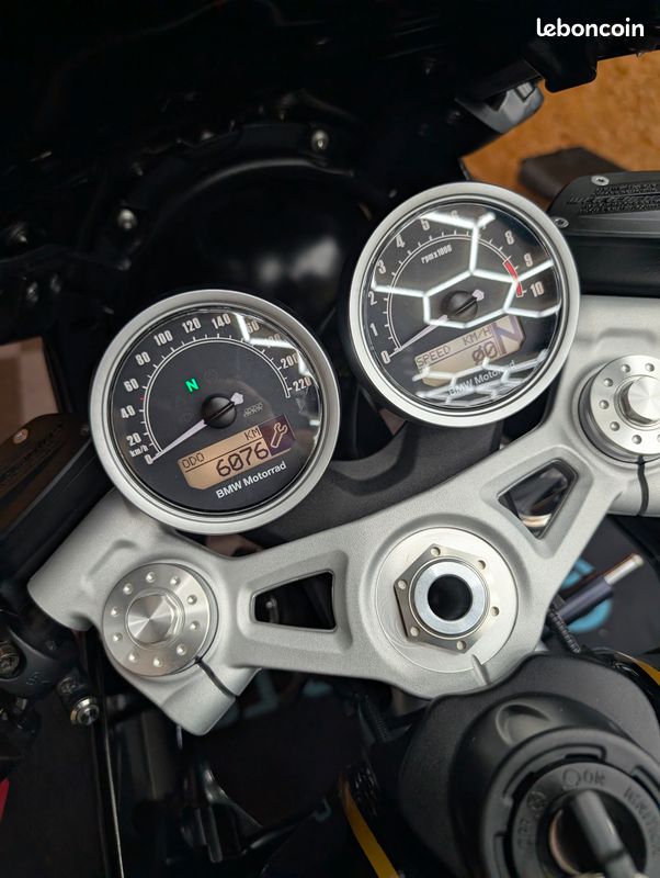BMW R1200 NINE T RACER