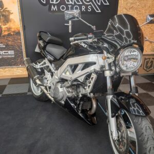 SUZUKI 1000 SV N