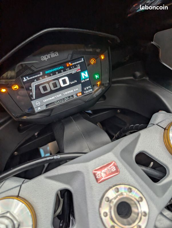 APRILIA RS 660