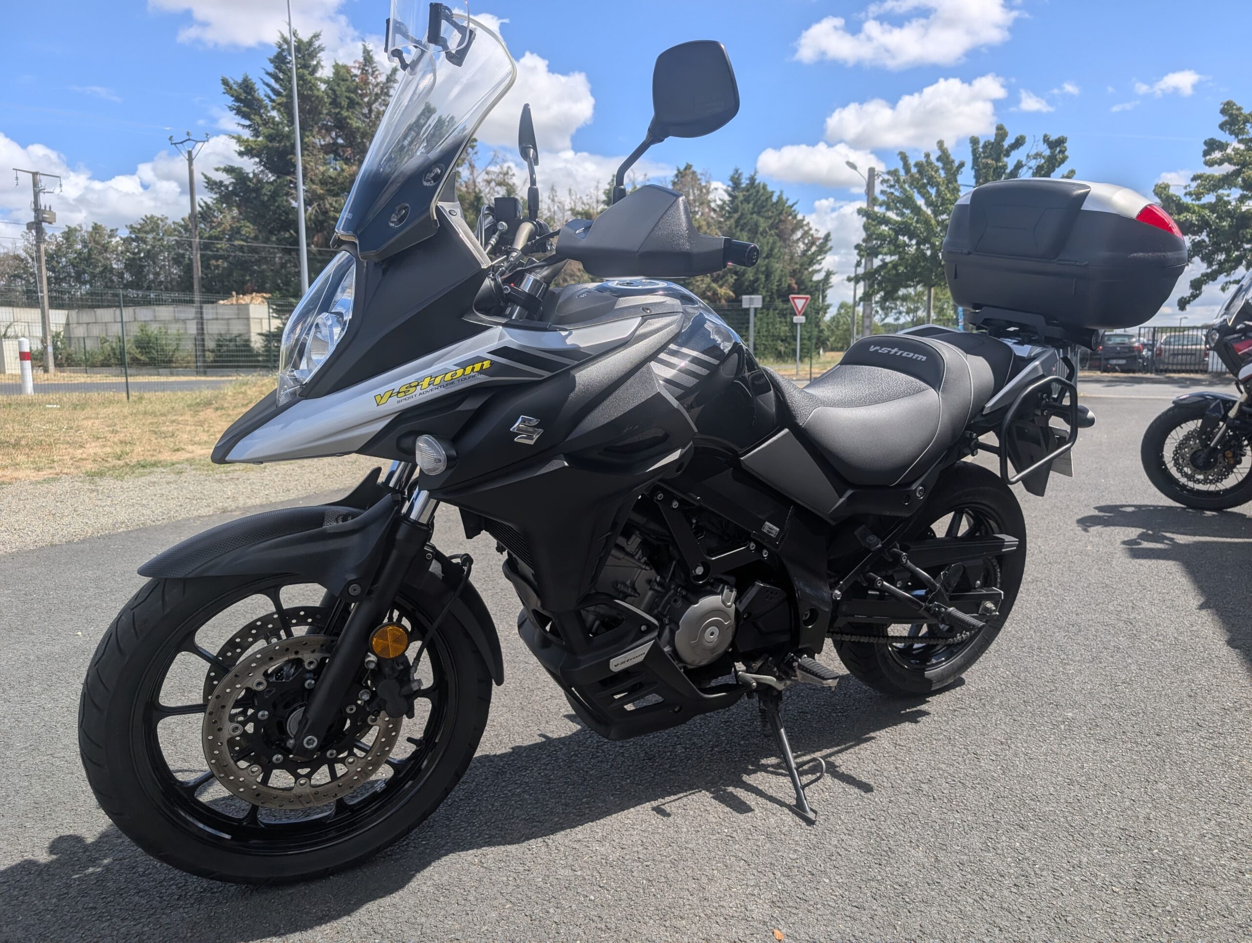 suzuki 650 v-strom a2
