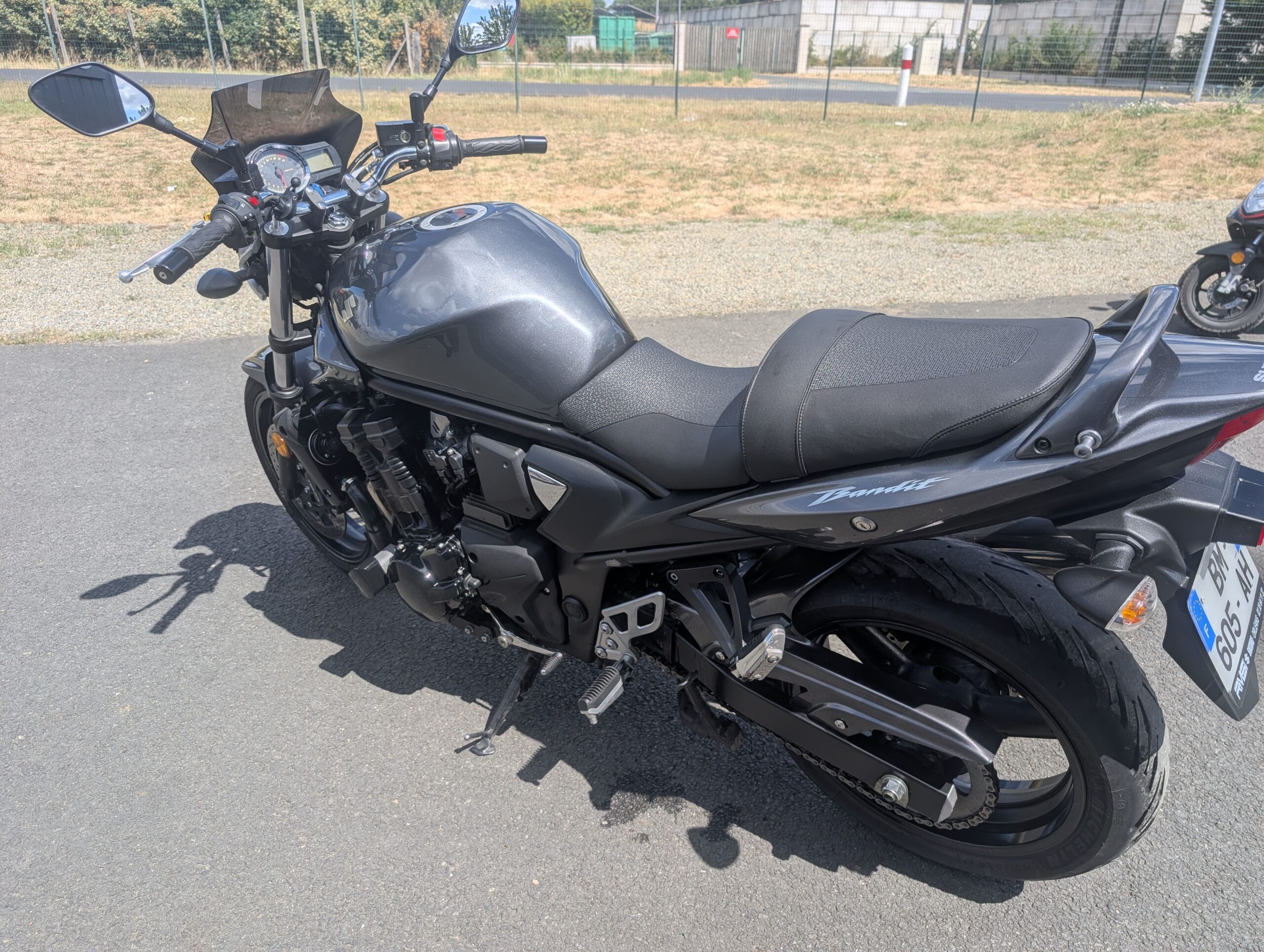 suzuki 650 bandit a2