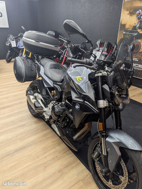 BMW F900 R FULL