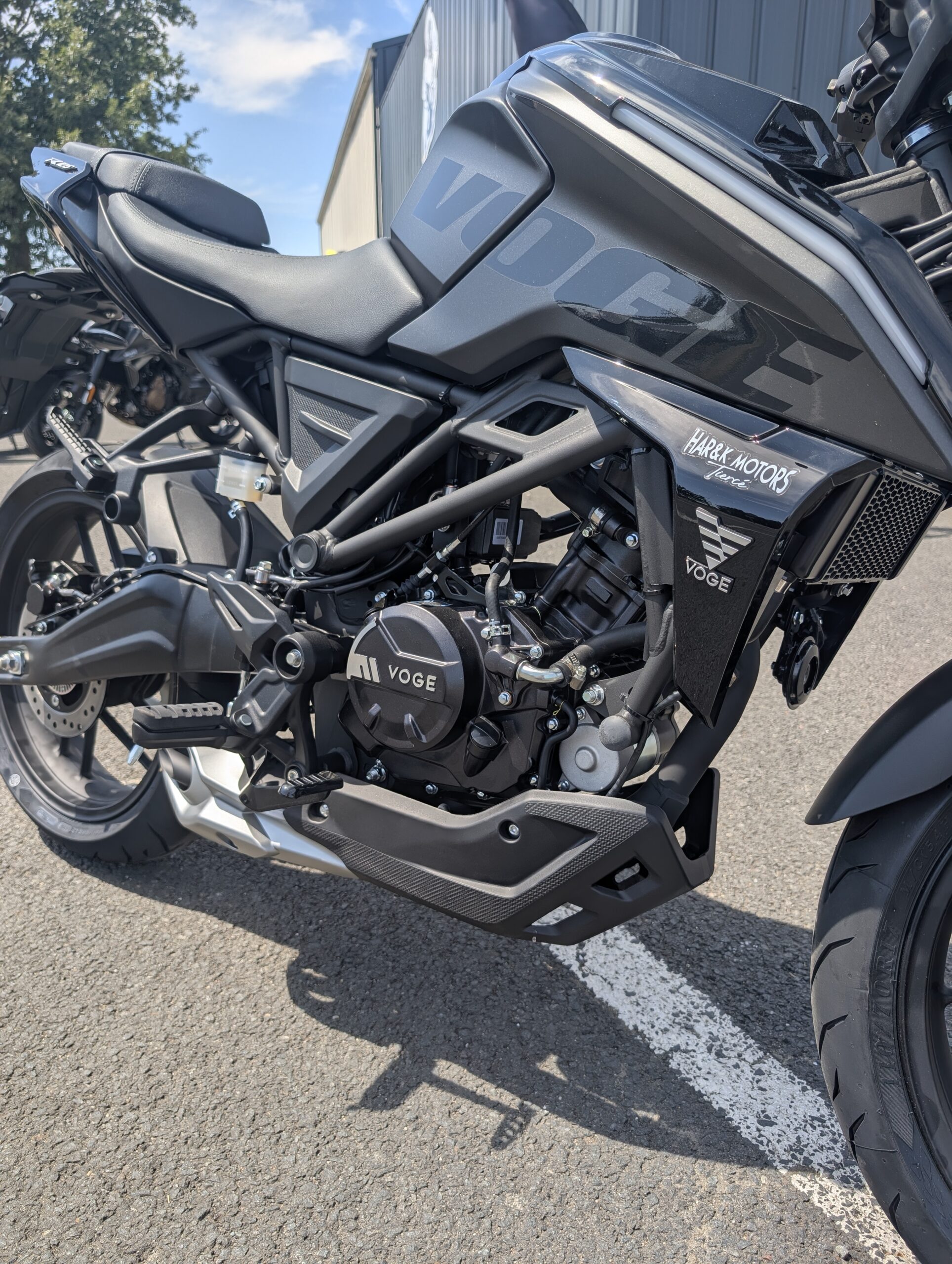VOGE 125R