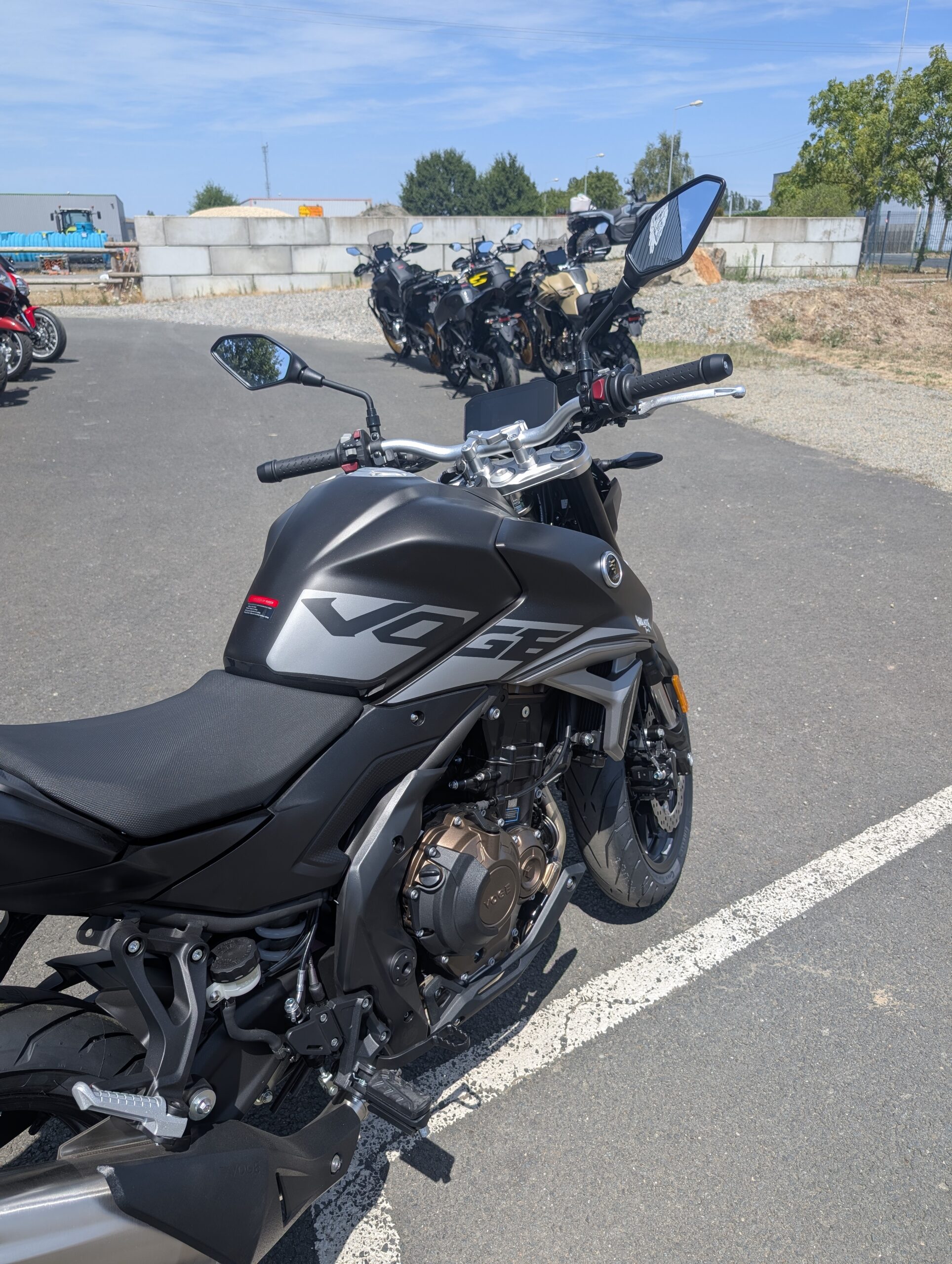 VOGE 625R